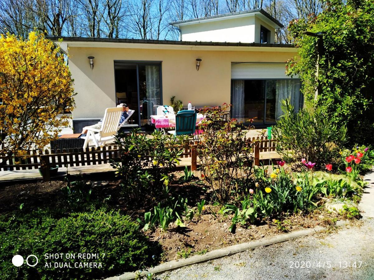 Holly Wood Ault Exterior foto